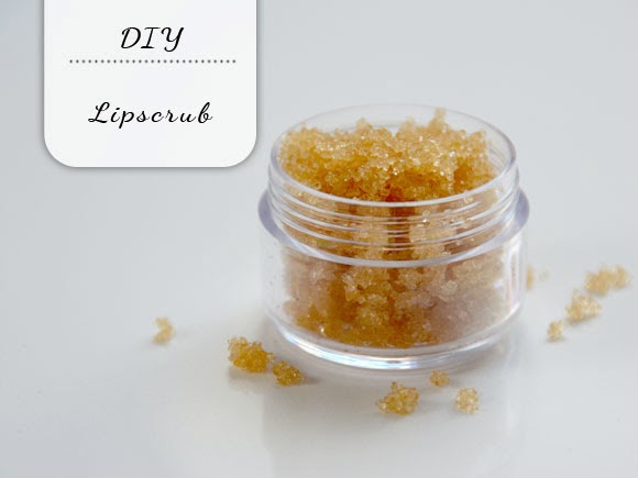 Easy DIY lipscrub