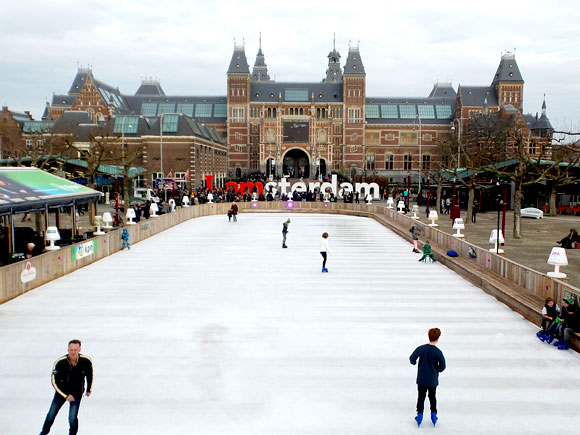 Date Night: Schaatsen op museumplein