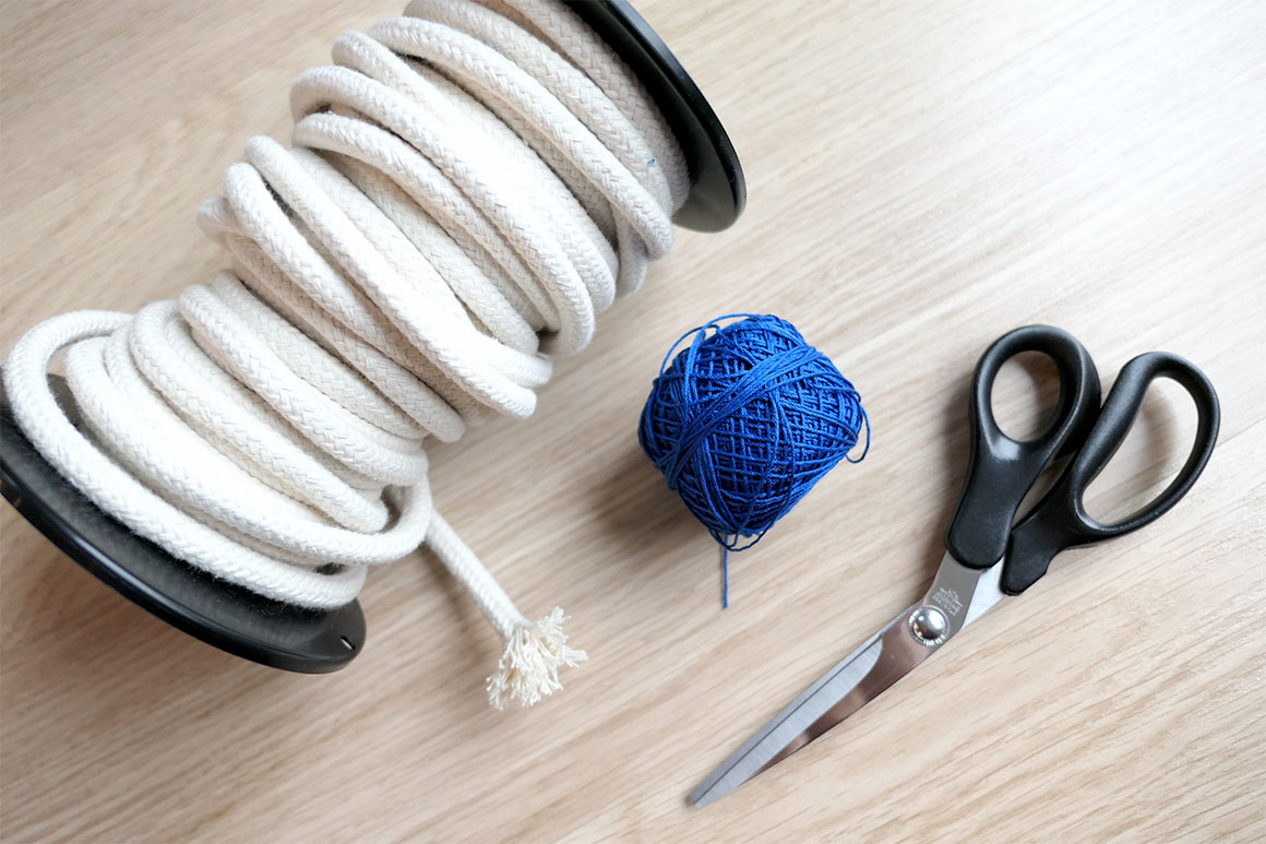 DIY: Maan macrame wandhanger