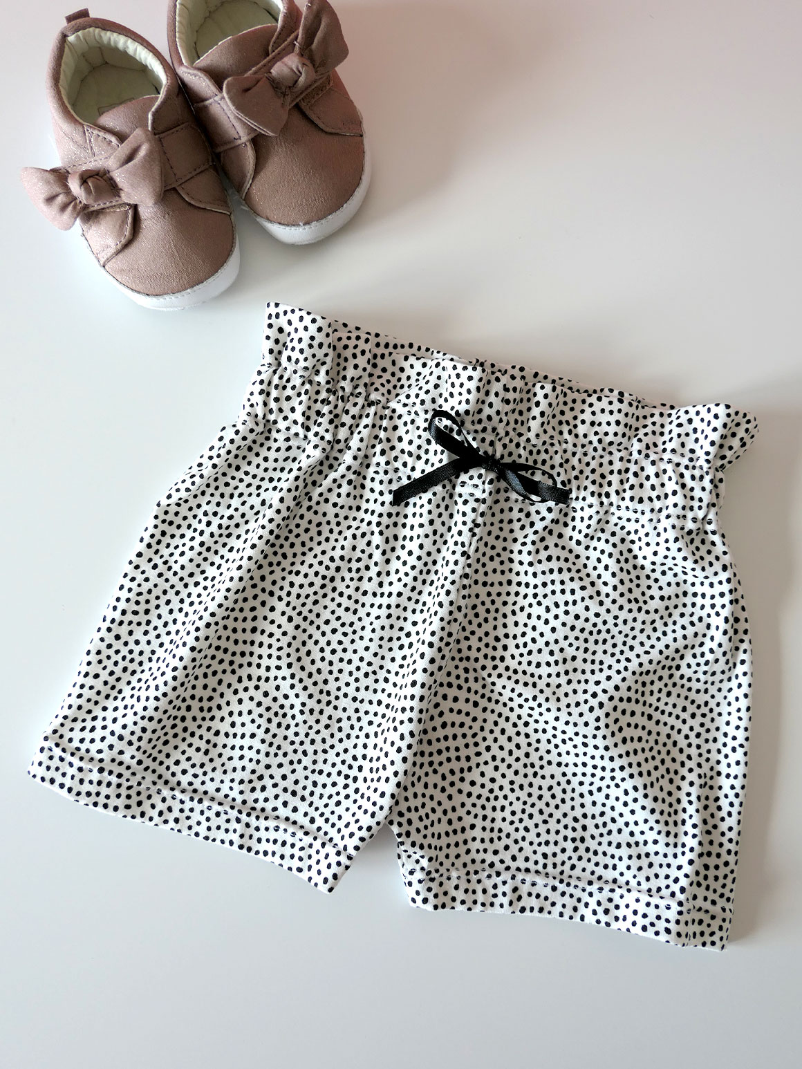 DIY: baby short met ruffle randje