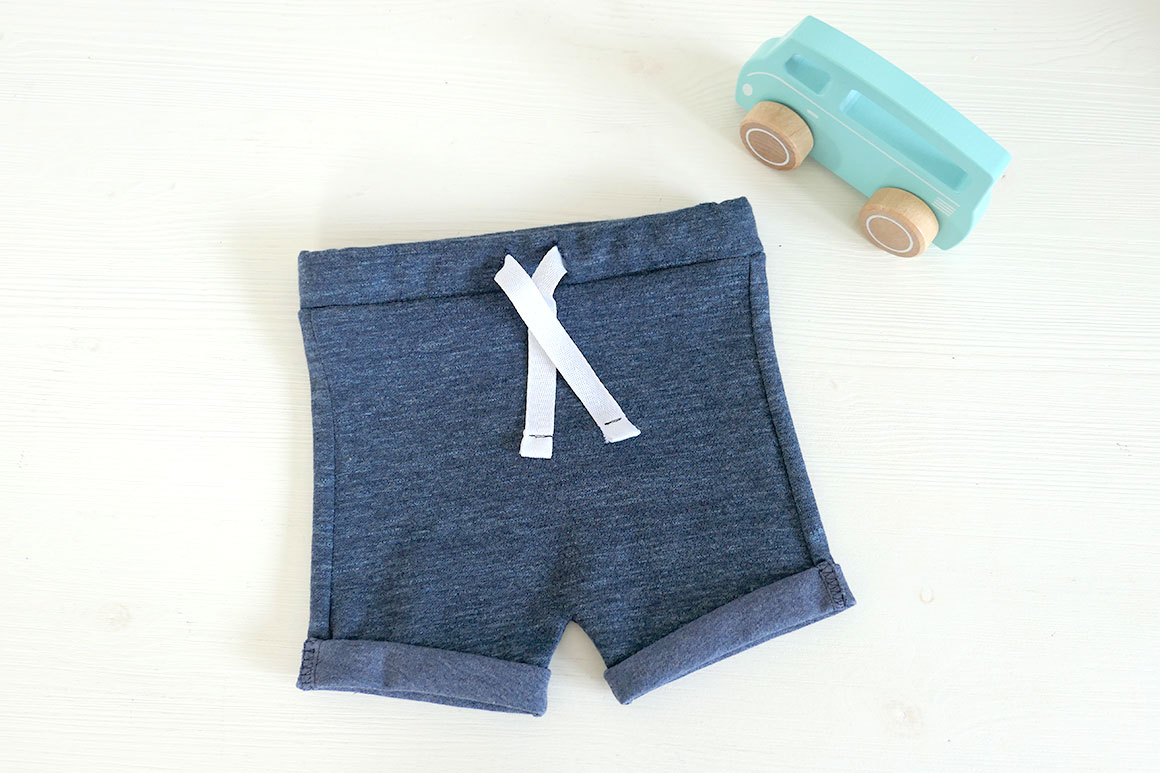 DIY: kort babybroekje