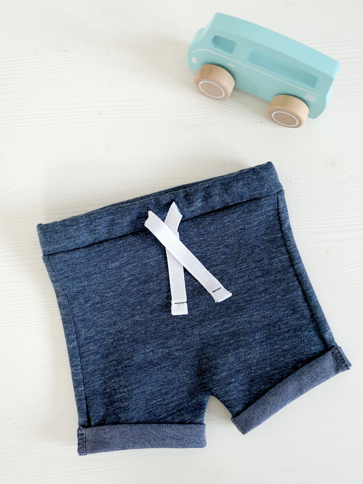 DIY: kort babybroekje