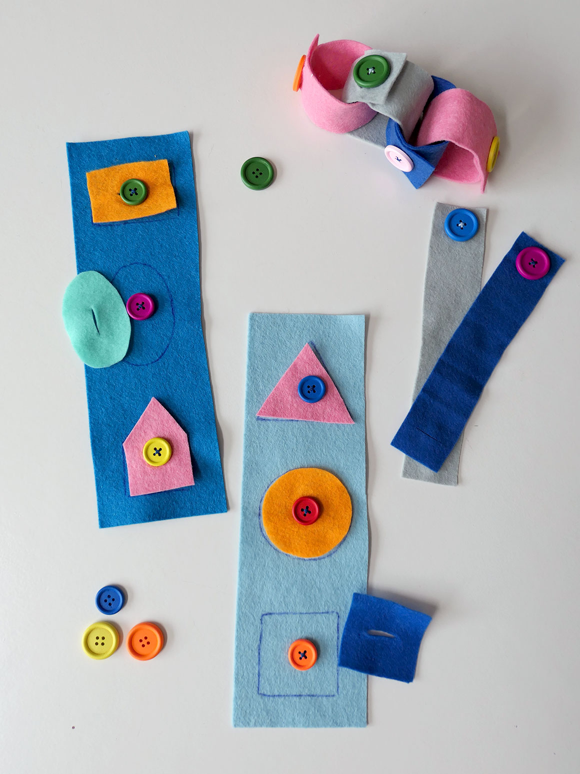 DIY: leerzame kinderspelletjes van vilt